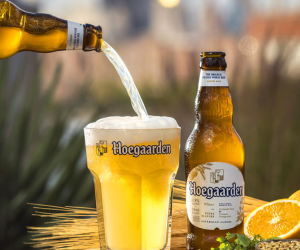 giá bia hoegaarden tphcm