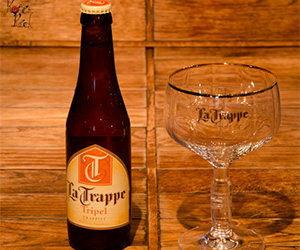 Bia La Trappe Tripel
