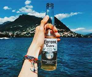 Bia Corona Extra