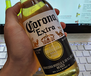 Bia Corona Extra