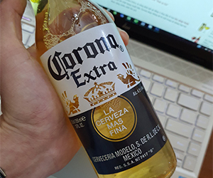 Bia Corona Extra