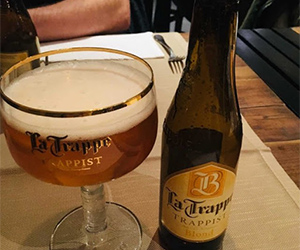 Bia La Trappe Blond