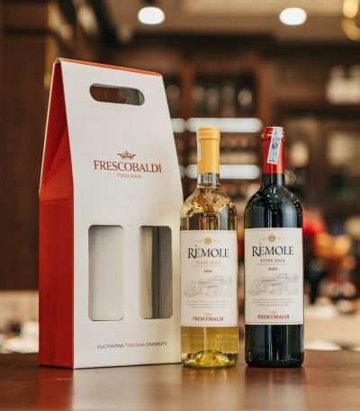 Hộp 2 chai rượu vang đỏ - trắng Remole Toscana 2020 & Remole Toscana Bianco 2021