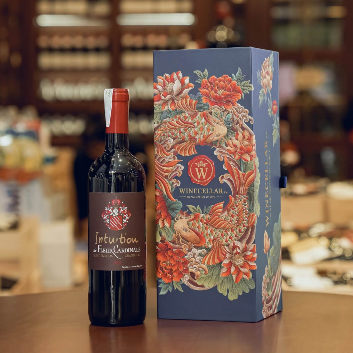 chai rượu vang đỏ Intuition de Fleur Cardinale 2019